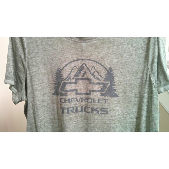 GM Chevrolet Trucks Army Green T-shirt Women's 1x - Picture 2 of 6